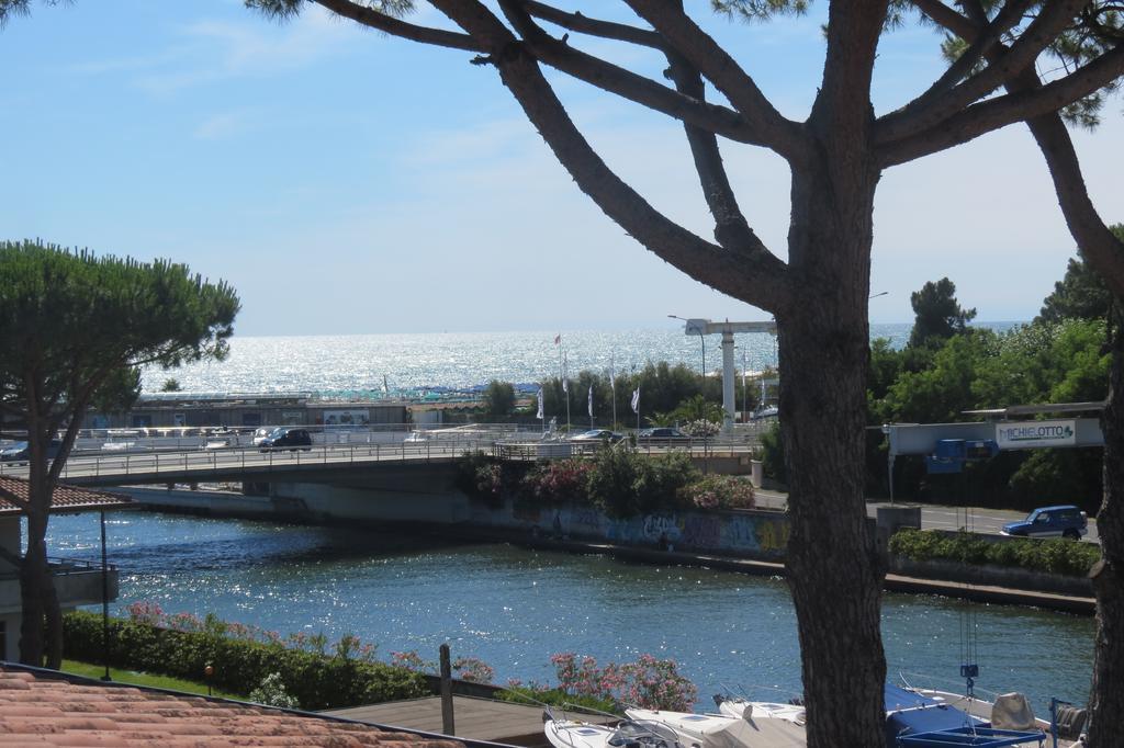 Hotel Eden Cinquale Εξωτερικό φωτογραφία