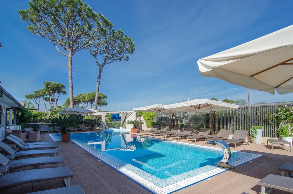 Hotel Eden Cinquale Εξωτερικό φωτογραφία